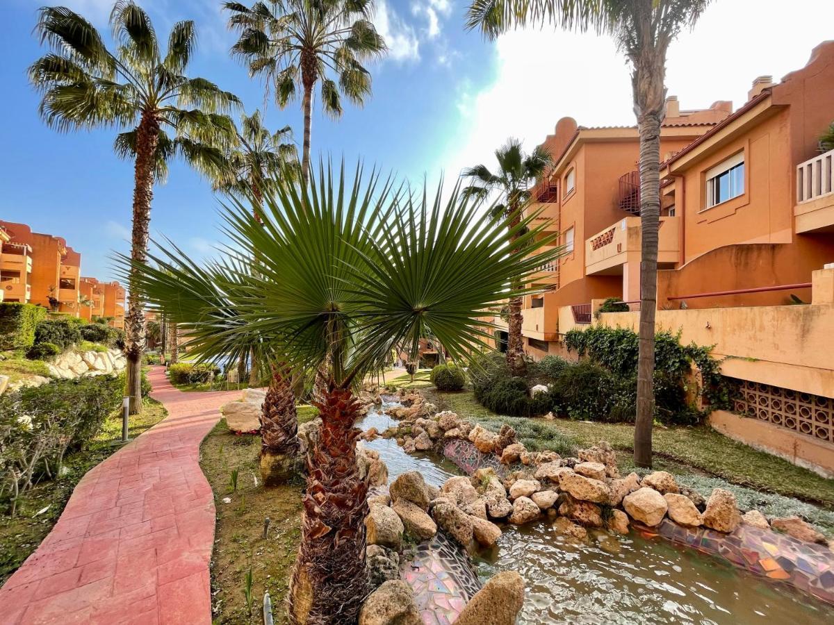 Apartamento Con Vistas Al Mar En Reserva De Apartemen Marbella